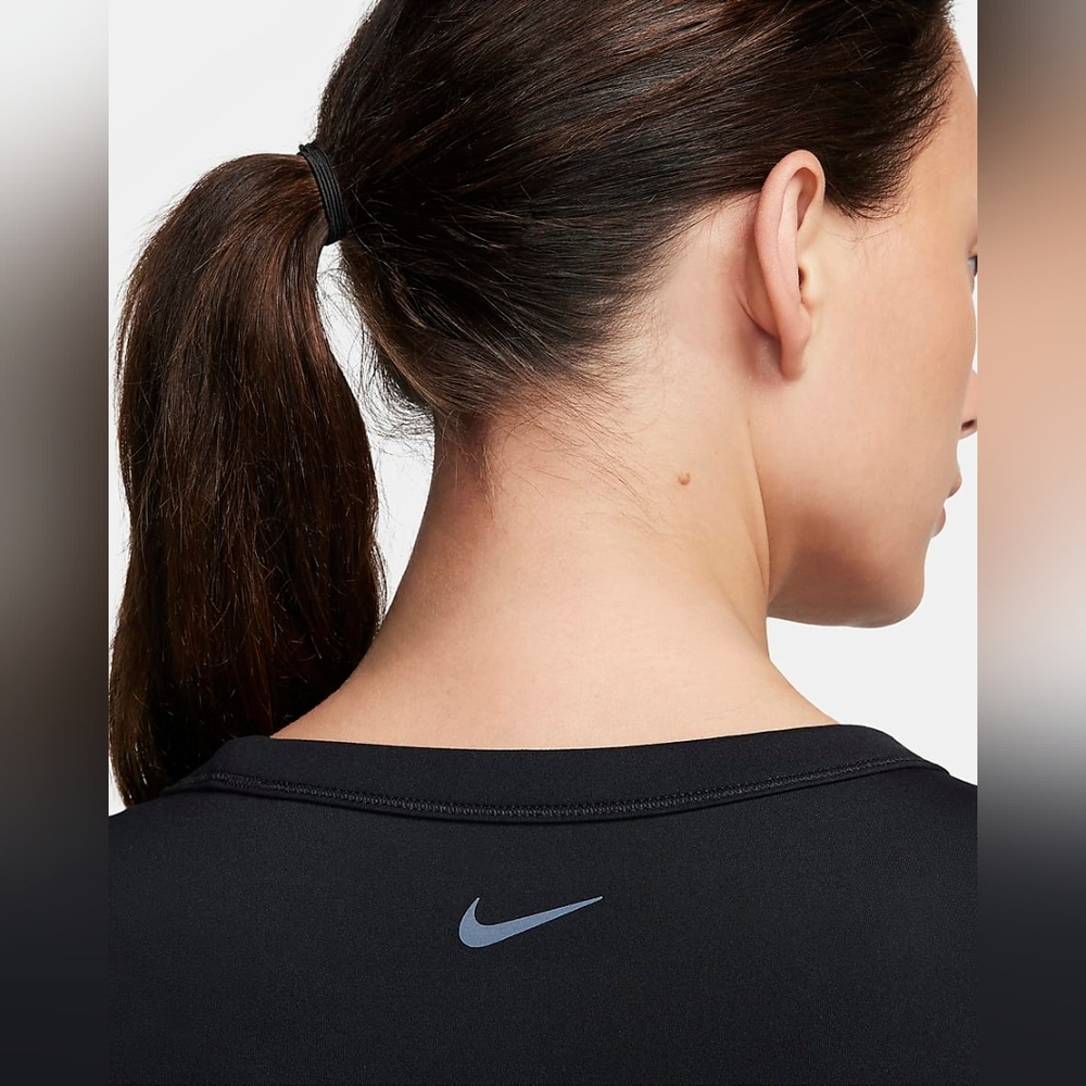 Nike One FittedWomen's Dri-FIT Short-Sleeve Cropped Top Sz XL NWT - Picture 4 of 6